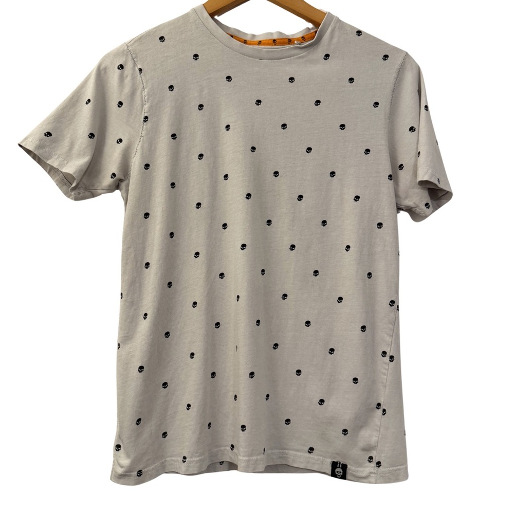 Free Planet Light Gray Skull Print T-Shirt, Size S Unisex, Edgy Punk Alternative